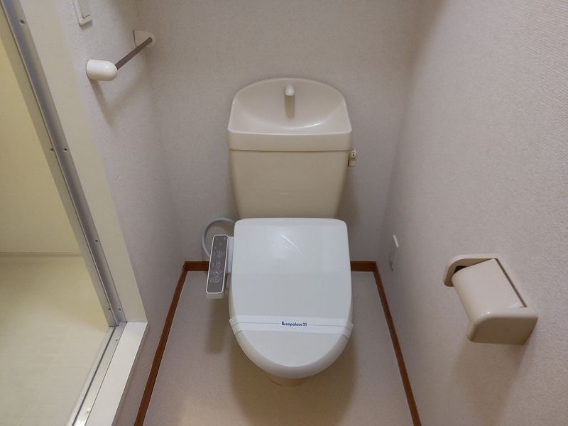 レオパレスシティパルつつじが丘 トイレ