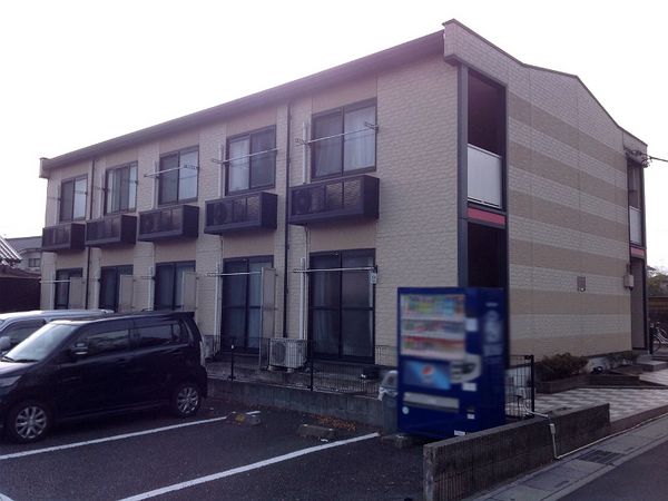 leopalace Cherry Corpo exterior