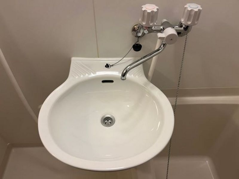 レオパレスニシスズラン 洗面台
