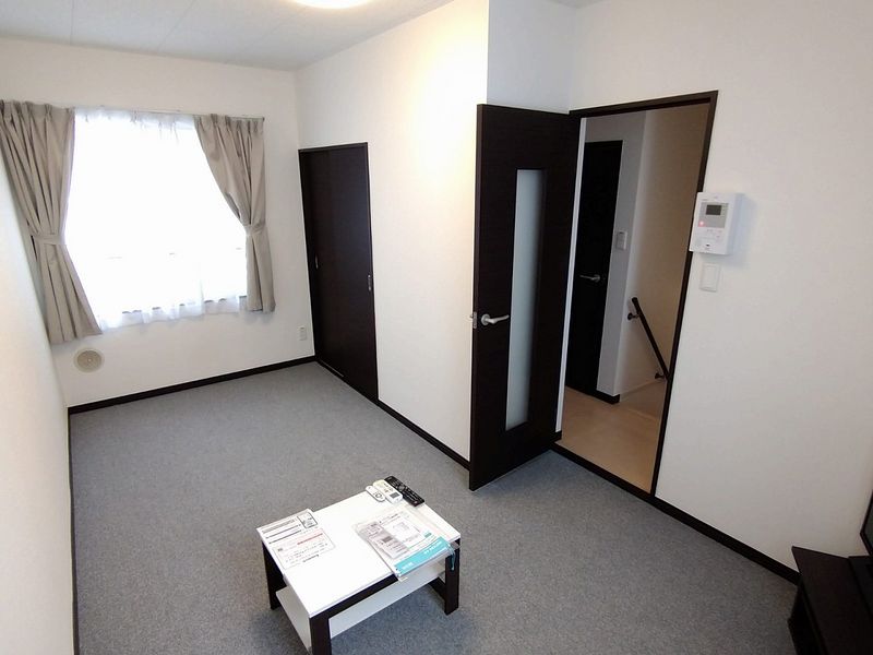 レオネクストシオン北沢 居間