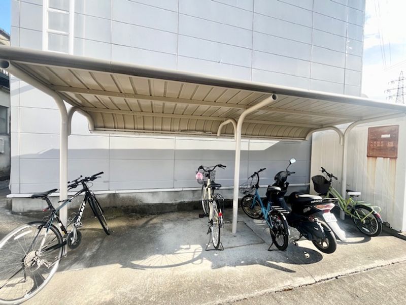 レオパレスロイヤルＩ 共用部分