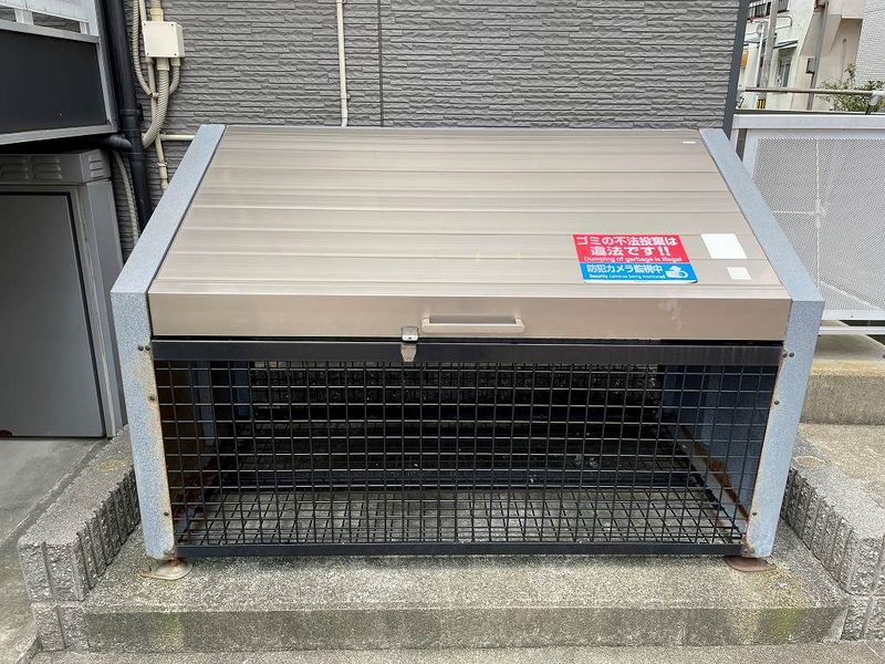 レオパレスＨＯＰＥ京坪 共用部分