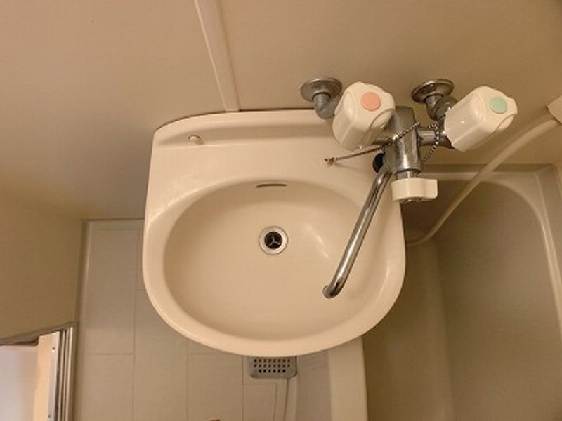 レオパレスエクレール甲子園口 洗面台