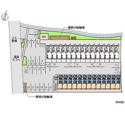 44442 Monthly parking lot