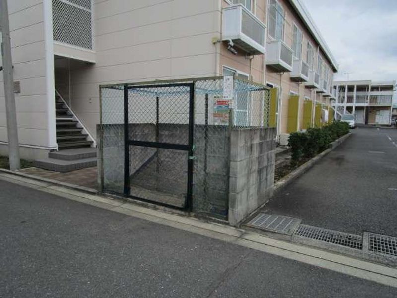 レオパレス妻田北Ｂ 共用部分