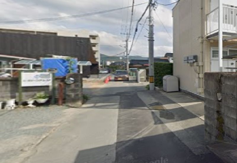 レオパレス湯田温泉Ⅱ エントランス