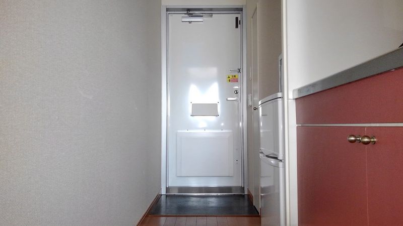 レオパレス市原Ｃ 玄関