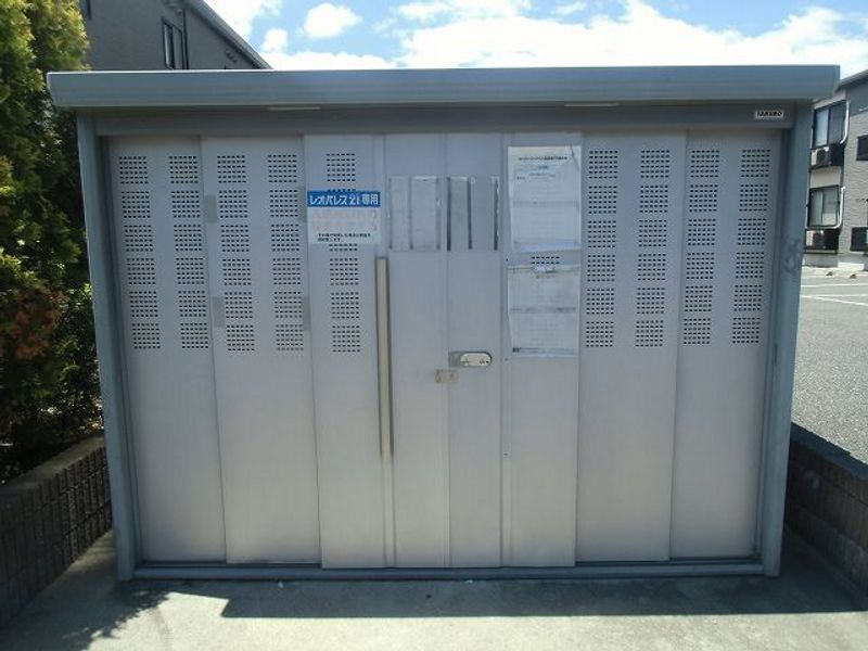 レオパレスロハス　Ａ 共用部分