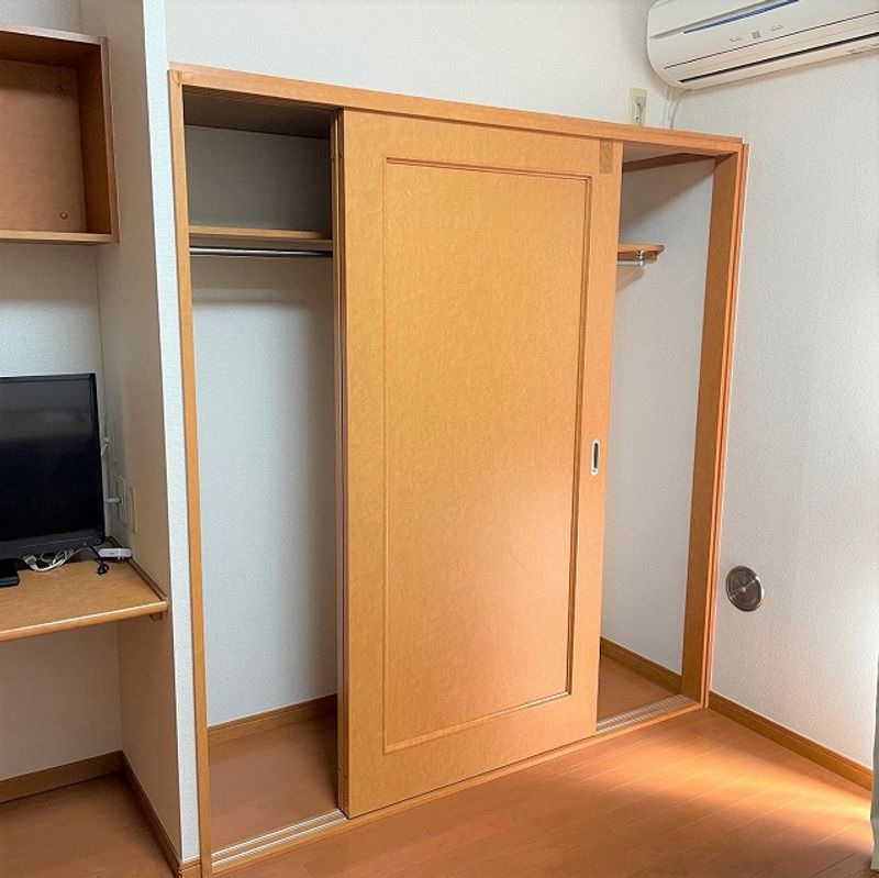 レオパレスアイリス 収納