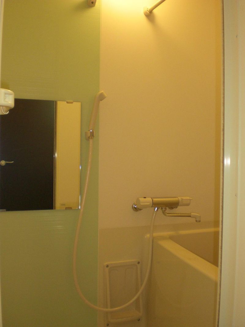 LEONEXT Mariposa II Phòng tắm