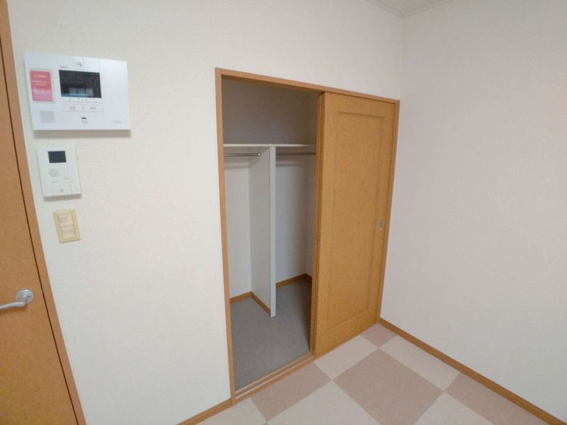 レオパレス狭山池 収納