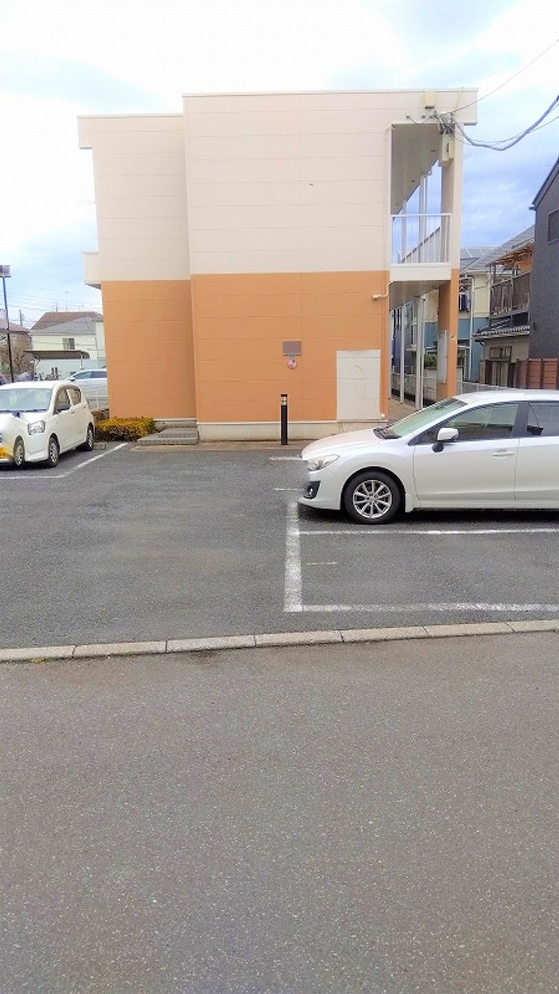 レオパレスシェル　ガーデン 駐車場