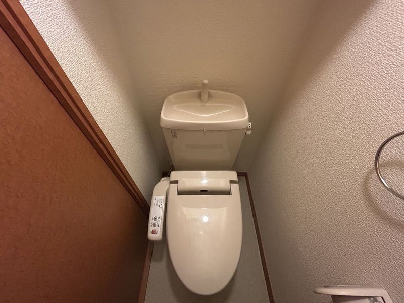 レオパレスサーンクタカダ トイレ