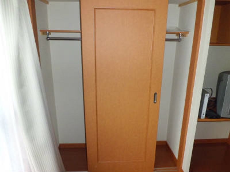 レオパレスＫＡＮＩ 収納