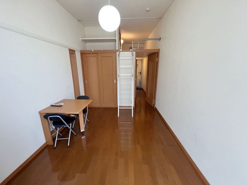 レオパレスパル 居間