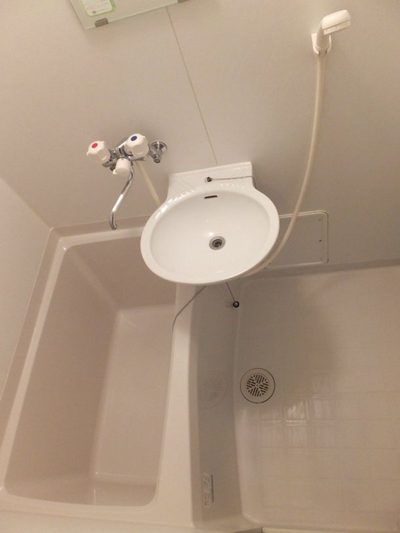 レオパレスクレール 風呂