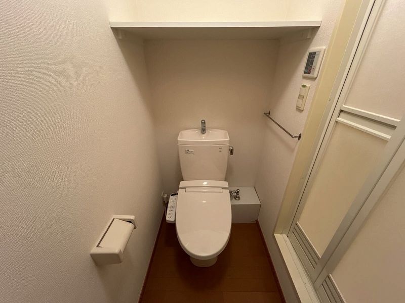 レオパレスグランプラス トイレ