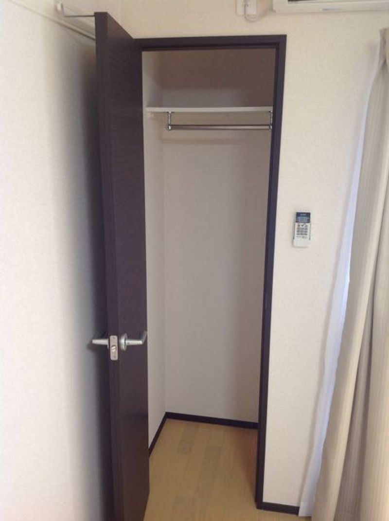 クレイノアルコーブ 収納