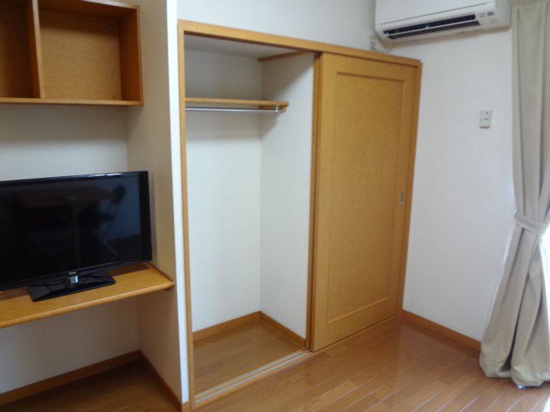 レオパレス本沢合Ⅲ 収納