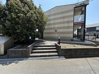 レオパレスプレミール エントランス
