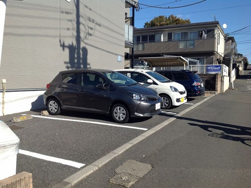 レオパレスコトブキ　Ｃ 駐車場