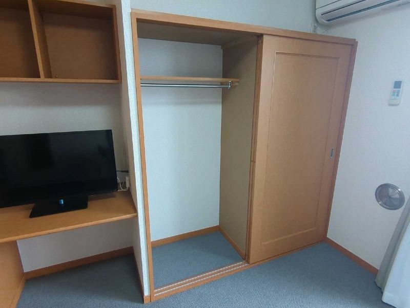レオパレスメイプルヒルズ 収納
