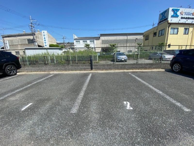 レオパレス豊中南Ⅱ 駐車場