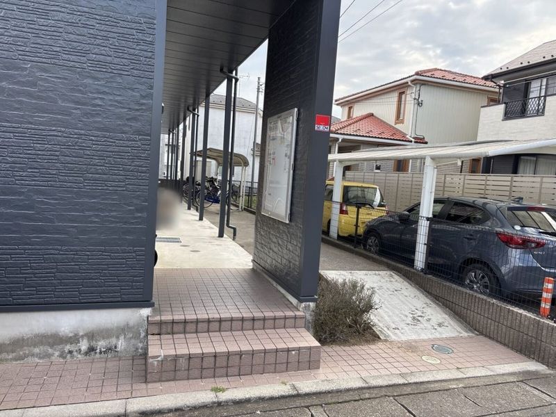 レオパレス藤 エントランス