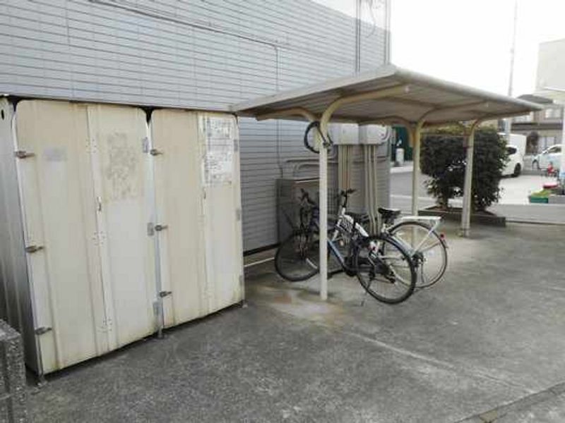 レオパレスアルカンシェル 共用部分