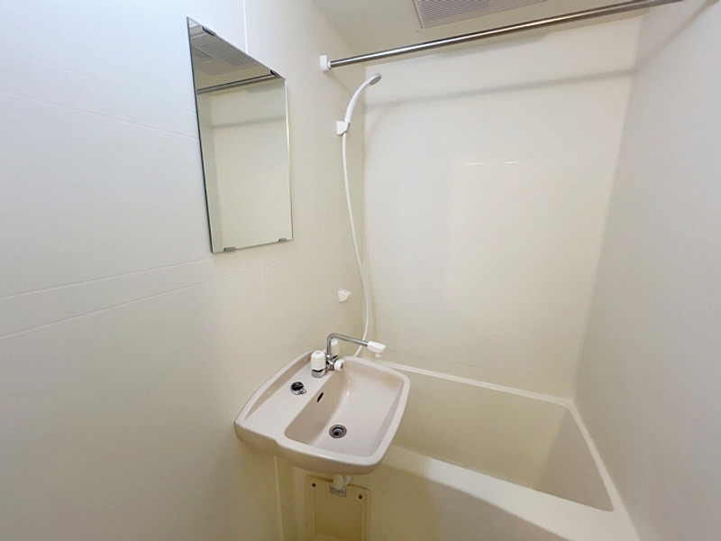 レオパレスパワーハウス 洗面台