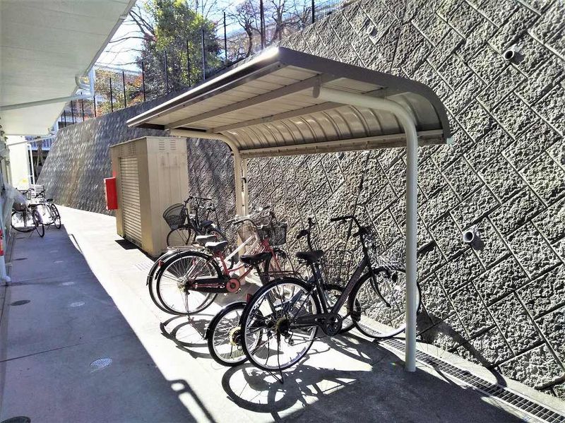 レオパレスセルサスⅡ 共用部分