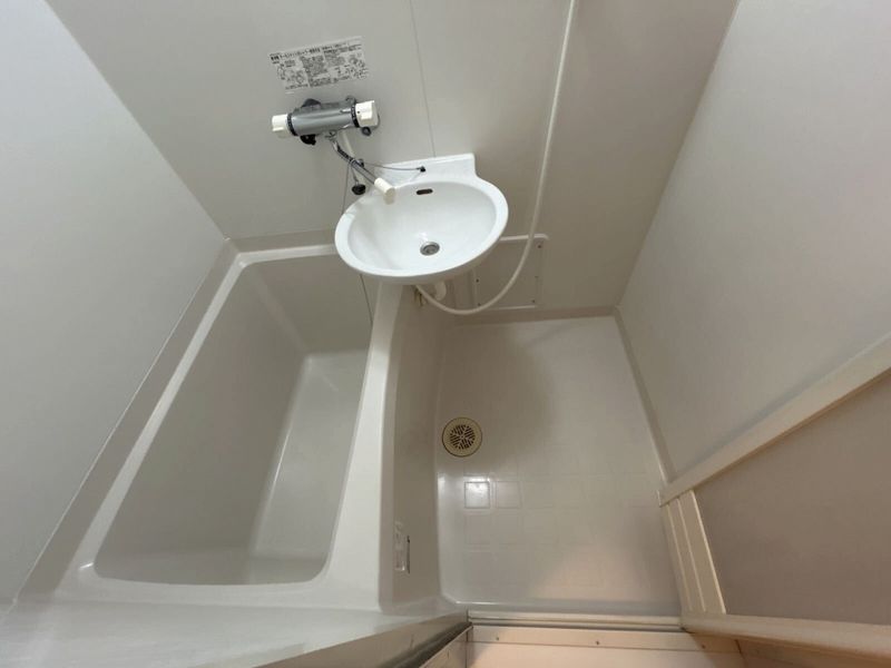 leopalace GOLD LEO II Bathroom