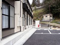 レオパレスＭＹＣ 駐車場