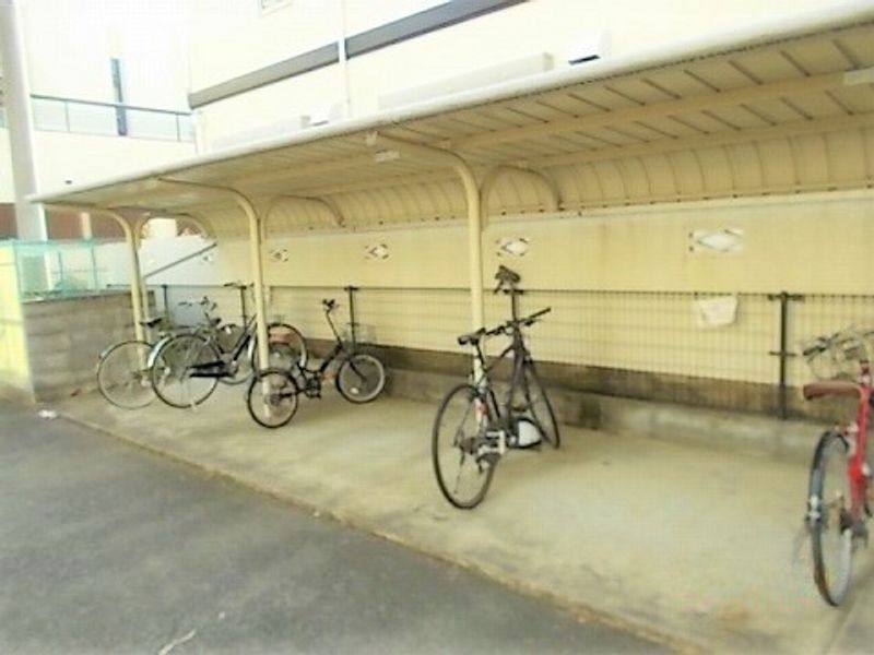 レオパレス柳 共用部分