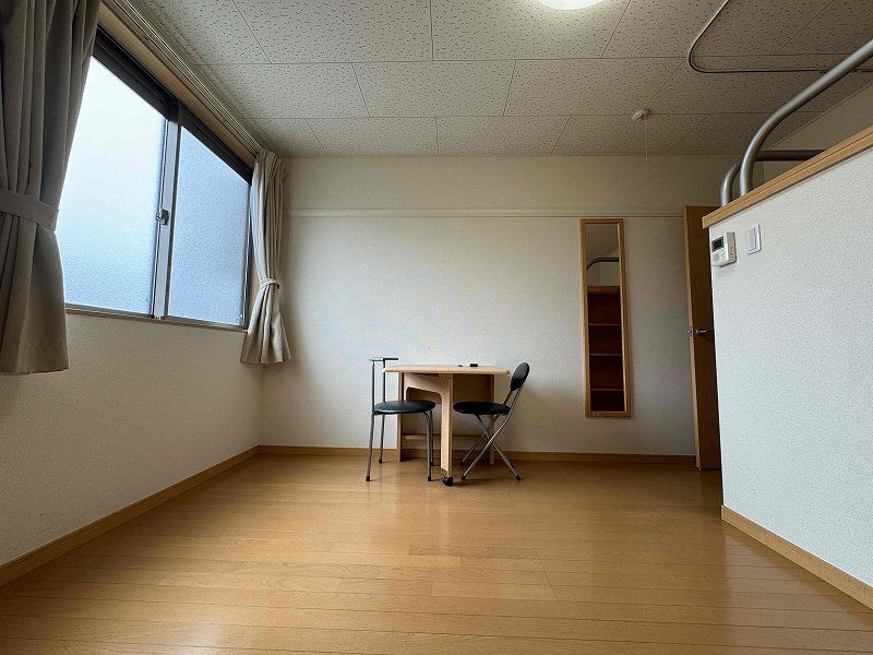 レオネクストアークセルシオ 居間