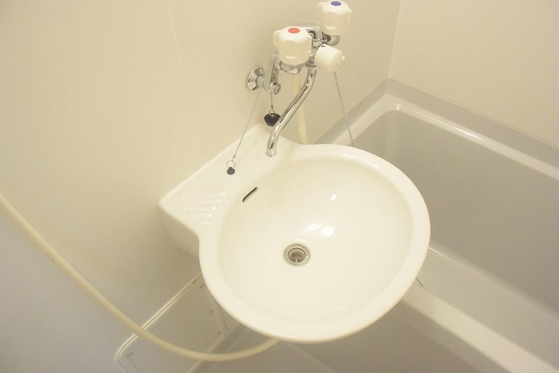 レオパレスオアシス 洗面台