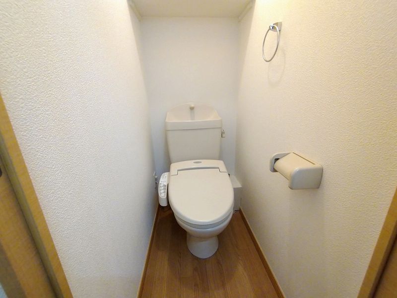レオパレスカリス トイレ