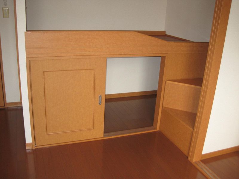 レオパレス潤 収納