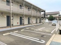 クレイノ海幸Ⅲ 駐車場