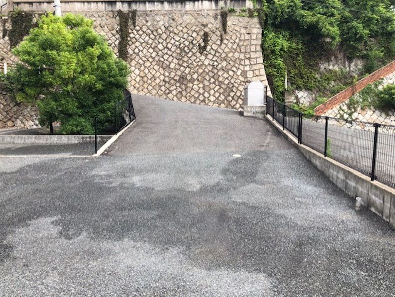 レオパレス入江 駐車場