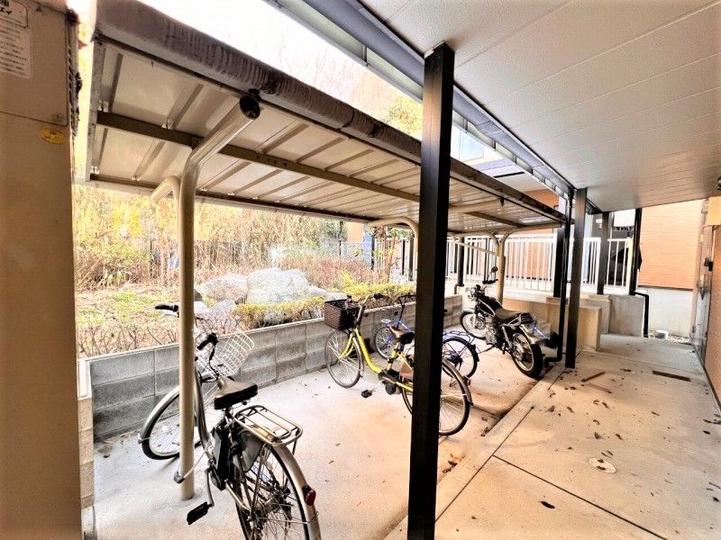 レオパレス枚岡ヒルズ 共用部分