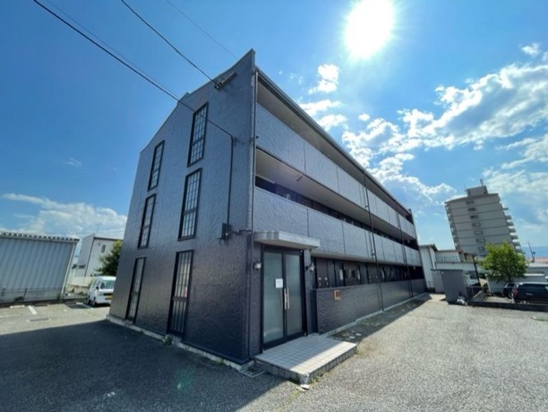 レオパレスメゾン桔梗 外観