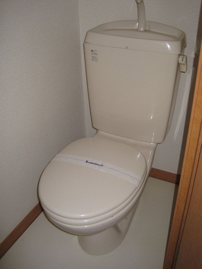 レオパレス花水木館 トイレ