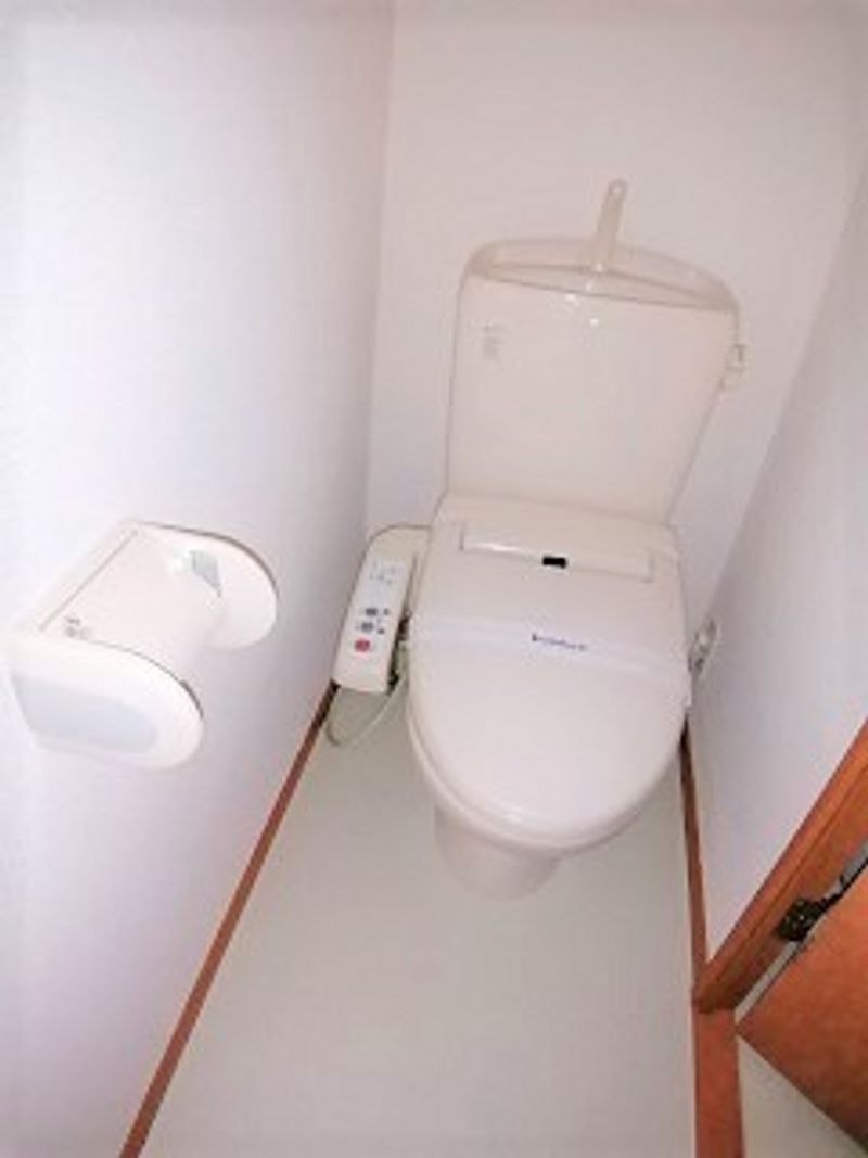 レオパレスオアシス中田 トイレ