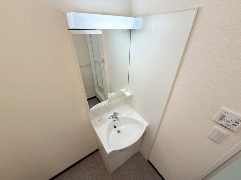 レオネクスト松軒 洗面台