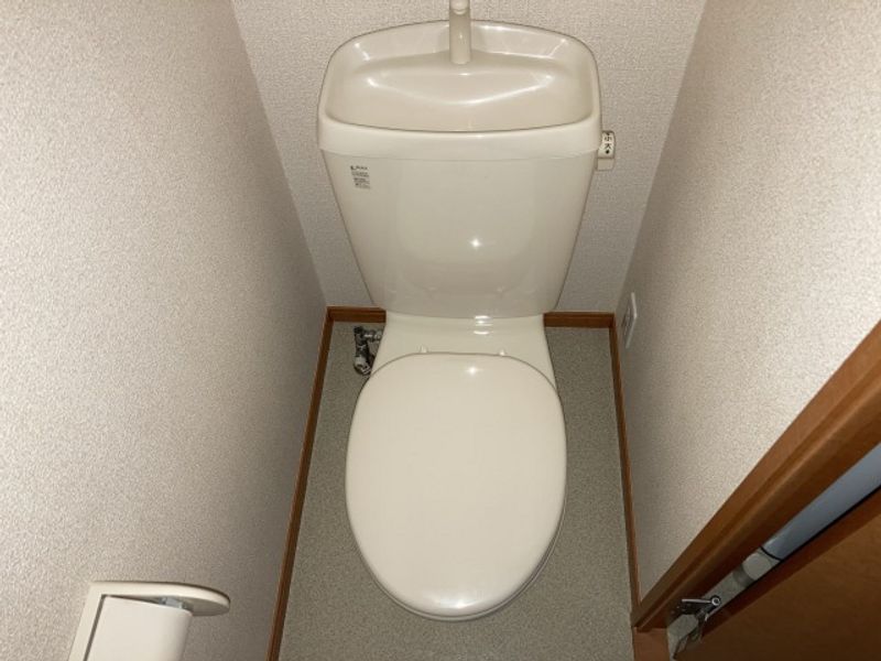 レオパレス薬師 トイレ