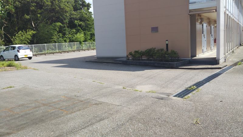 レオパレスアイリス 共用部分