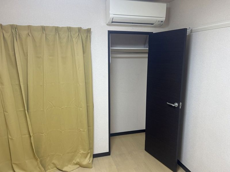 レオネクストトレゾールＫＳ 収納