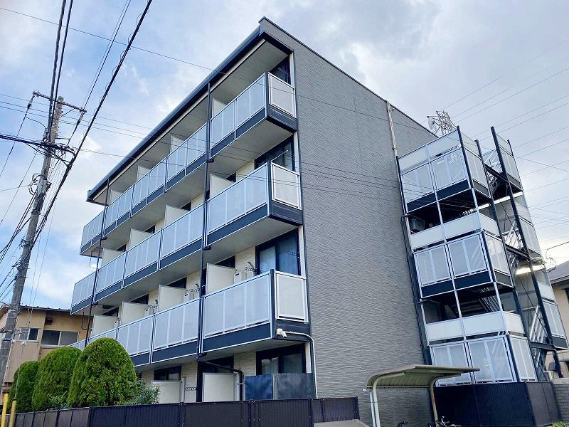 レオパレスイーストヒルズ 外観