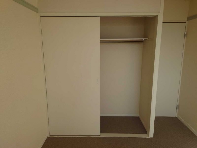 レオパレス山ノ根 収納